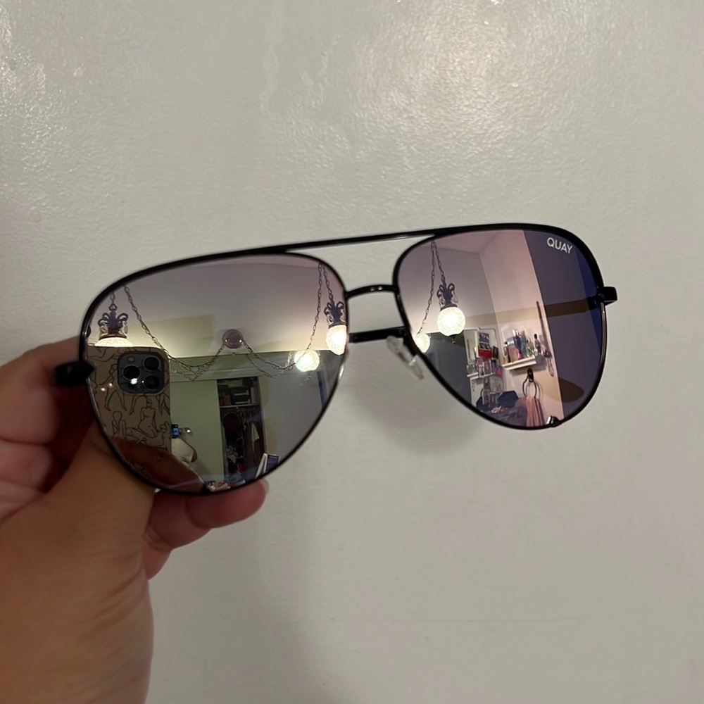 Quay reflective sunglasses